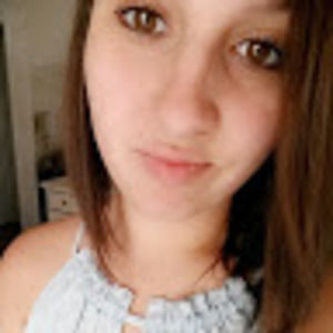 Meet your Posher, Cortney